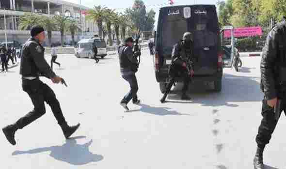 هجوم باردو : منفذ عملية الطعن قدم هوية مزيفة .. وهذا إسمه الحقيقي